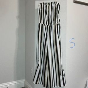 3/4 romper (striped)